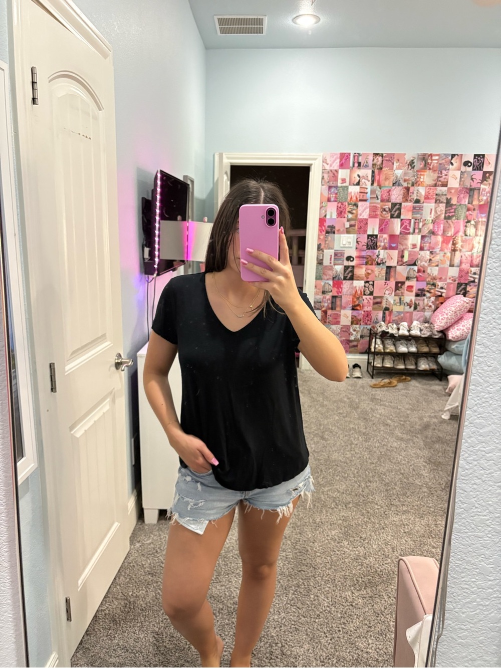 Soma Black V-Neck Short Sleeve Tee